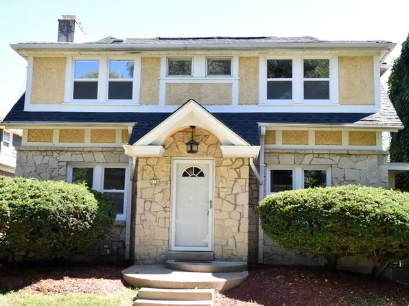 2766 North 46th STREET, Milwaukee, WI 53210