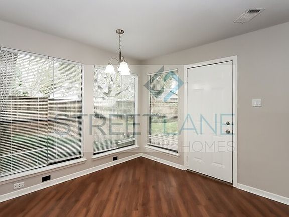 4th image of 1314 Plantation Dr