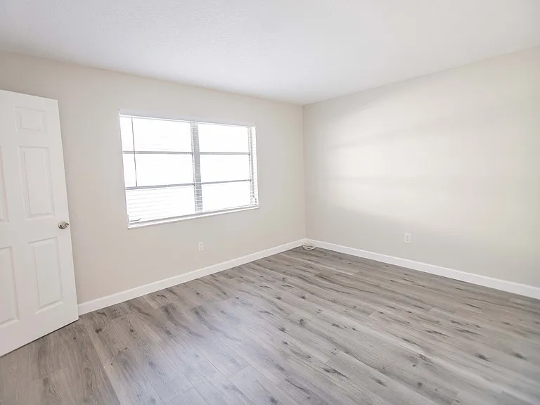 124 N Jefferson Ave — Photo 31