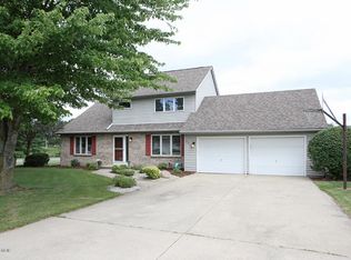 6555 Ormada Dr, Kalamazoo, MI 49048