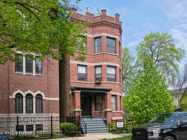 2336 W Roscoe St Unit 3F, Chicago, IL 60618