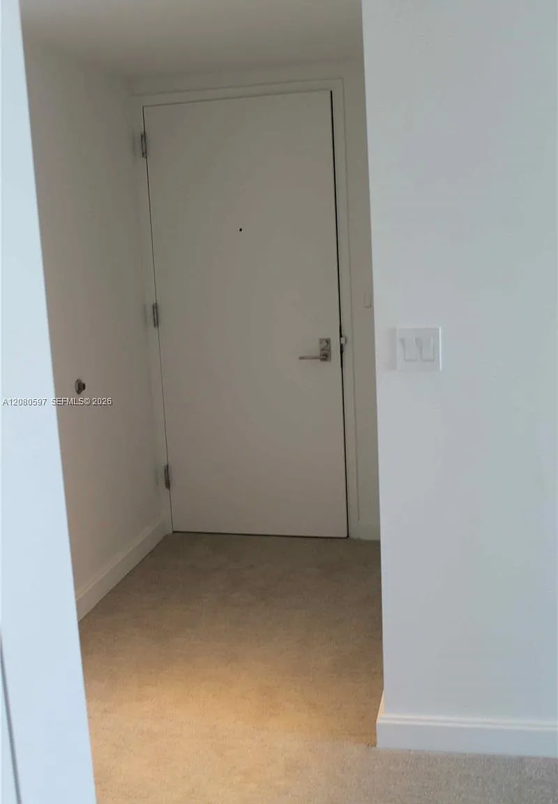 Brickell Heights East Con — Photo 4