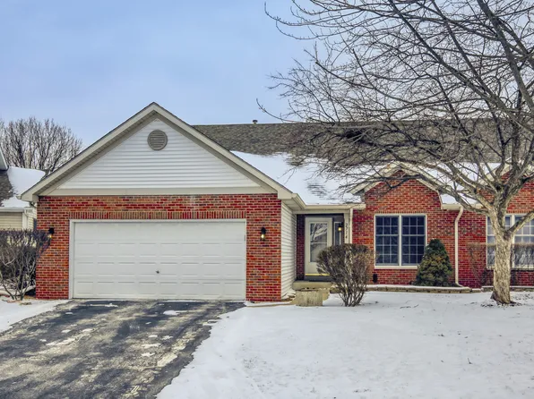 2714 Lake Side Cir, Joliet, IL 60431