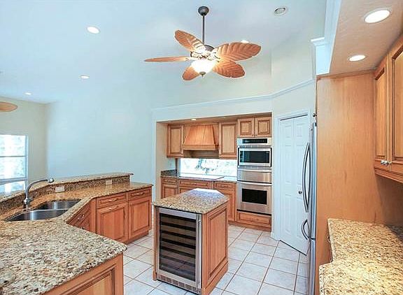 2nd image of 232 Robinwood Cir