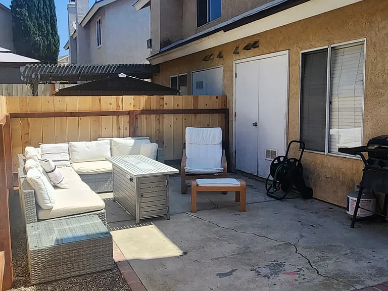 2091 Manzana Way — Photo 39