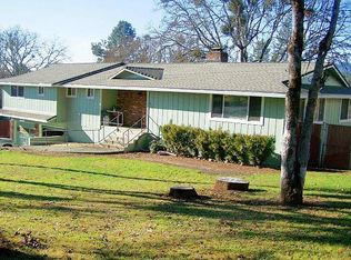 445 NE Scenic Dr, Grants Pass, OR 97526