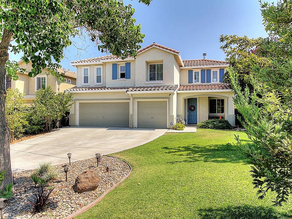 1st image of 412 Golden Leaf Ct