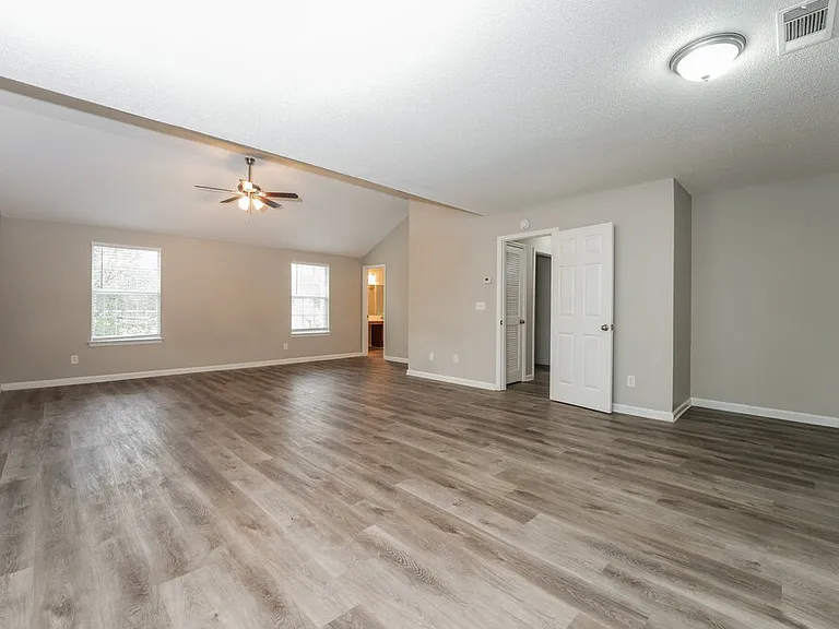 1452 Shelnut Ct — Photo 10
