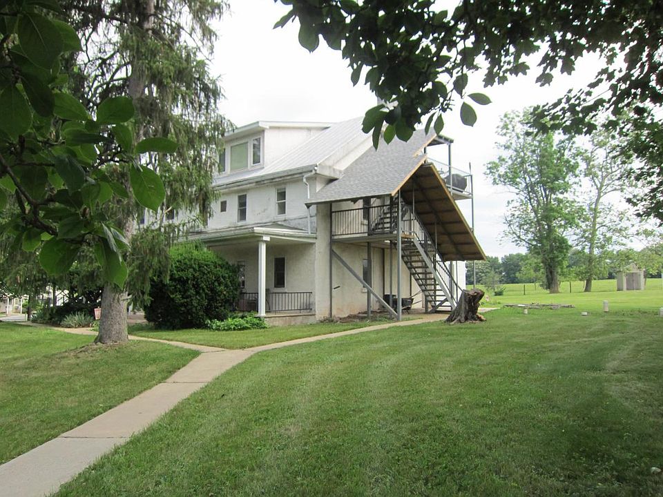 Pine Hill House Apt Bldg.