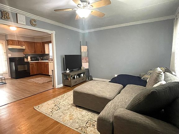 3rd image of 108 Myers Dr