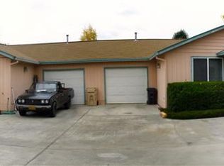 643 SW Balsam Rd, Grants Pass, OR 97526