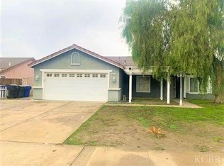 642 Imperial Dr, Hanford, CA 93230
