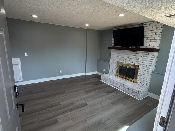 4743 N Chandler Ct, Denver, CO 80239