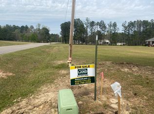 2302 Demonbruen Dr, Millbrook, AL 36054