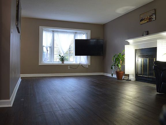 Living Room 3