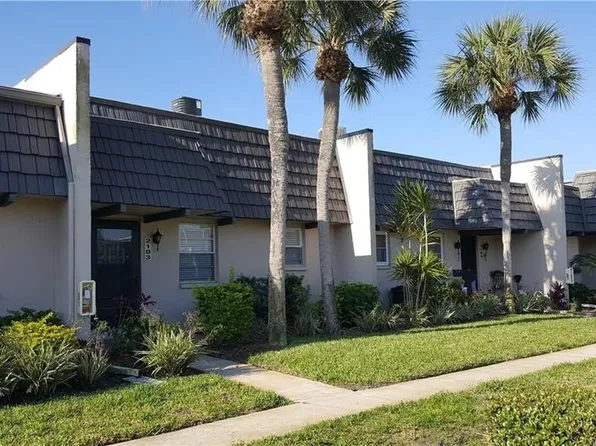 2103 Cordova Grn #2103, Seminole, FL 33777