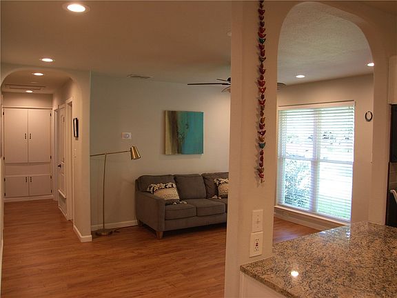 5th image of 5809 Blythewood Dr