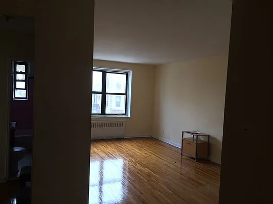 Rented by Smart NY Realty LLC | media 3