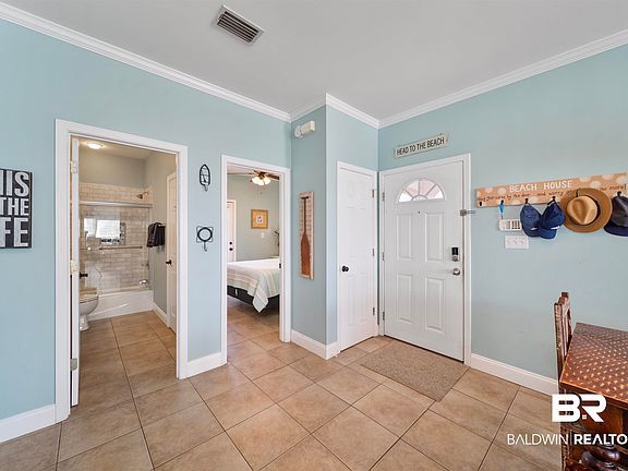 2nd image of 107 Blue Lagoon Dr