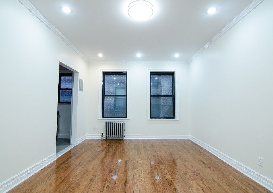 1st image of 3505 94th St APT 2J