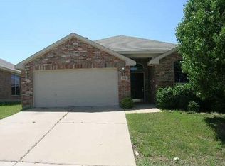 3924 Big Thicket Dr, Fort Worth, TX 76244