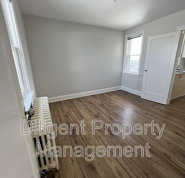 642 Bolivar St #UPPER EAST — Photo 8
