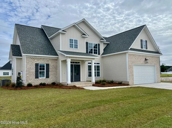 3020 Camille Drive, Winterville, NC 28590