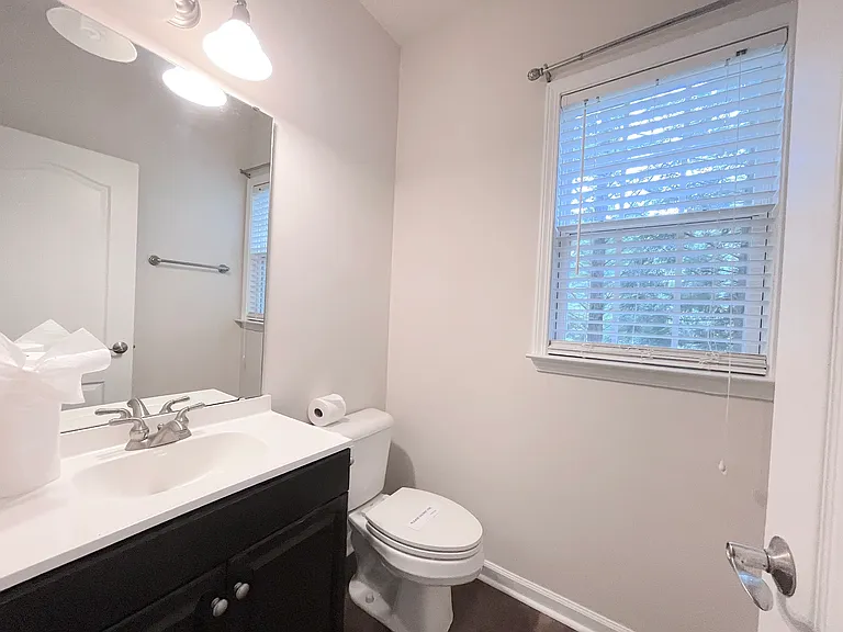 422 Selwood Pl — Photo 22