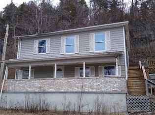 21701 Private Drive 8496, Newburg, MO 65550