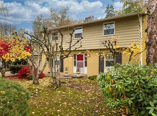 1225 Hallinan St, Lake Oswego, OR 97034