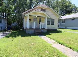 2210 Lexa Dr, Saint Louis, MO 63136
