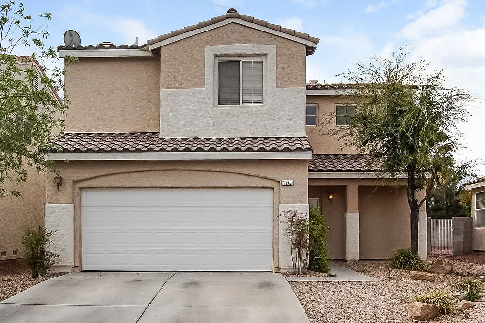 3 bed, 2.5 bath, 1529 sqft, $2,255 — Photo 1