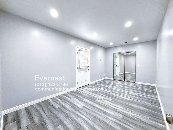4th image of 3456 S Redondo Blvd