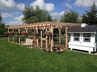 3710 Lancaster Dr, Doylestown, PA 18902