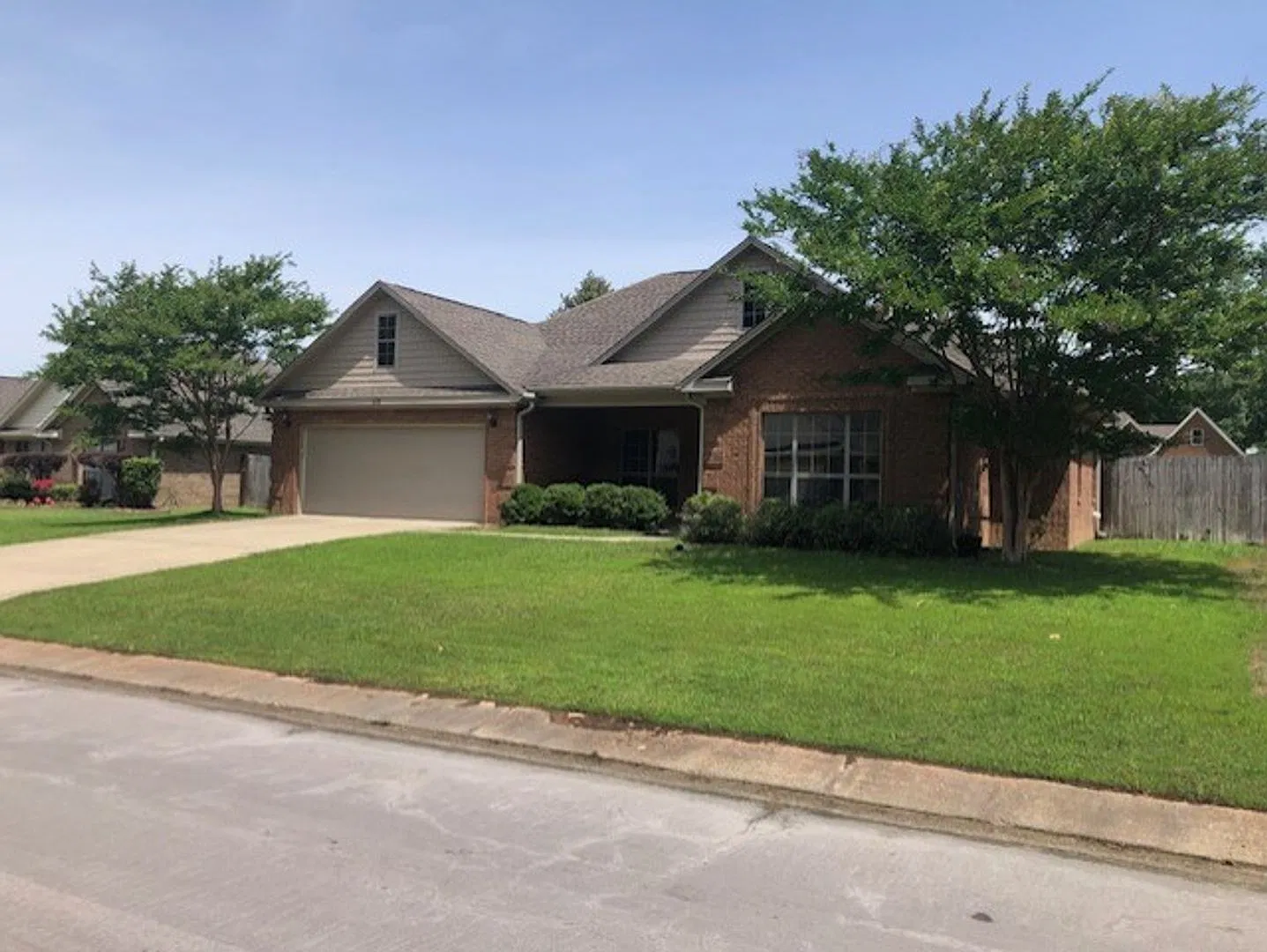 138 Ivywood Cove — Photo 2