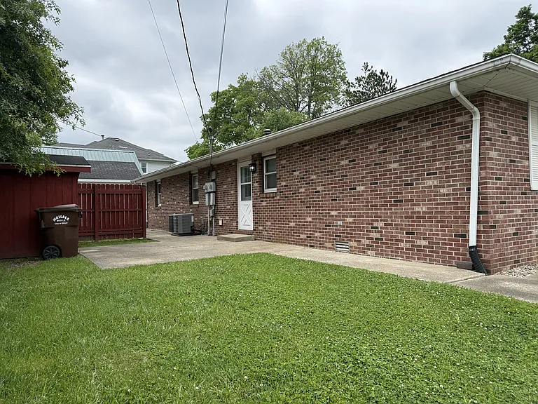 622 N Washington St — Photo 3