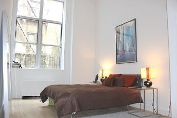 3rd image of 420 W 25th St APT 1G
