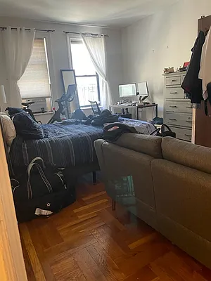 Rented by Manhattan Flats | media 9