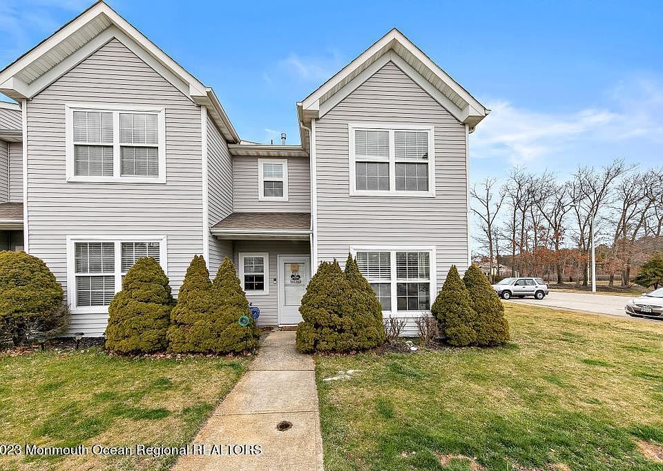 1st image of 101 Prosperity Ct