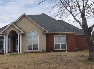 1938 Calumet Pkwy, Prattville, AL 36066