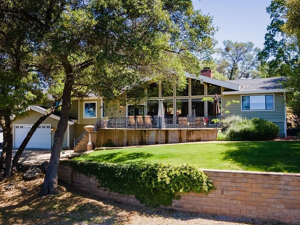 2nd image of 6261 Brinkwood Ln