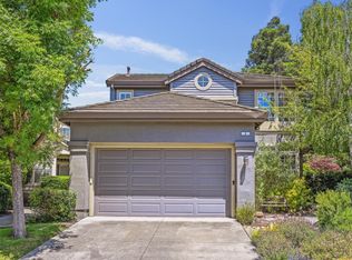 6 Horseshoe Bay Ct, Petaluma, CA