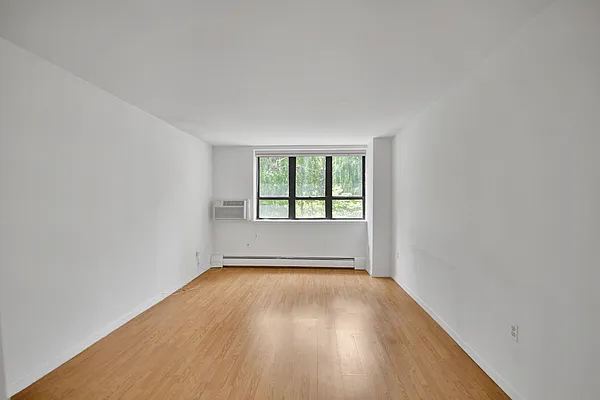 Rented by Compass | media 8