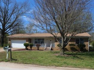 202 Cardinal St, Harrison, AR 72601