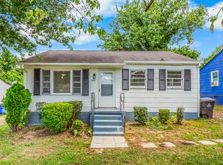 1447 Bretton St, Winston Salem, NC 27107