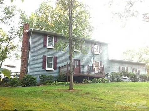 1st image of 450 Lakeview Dr