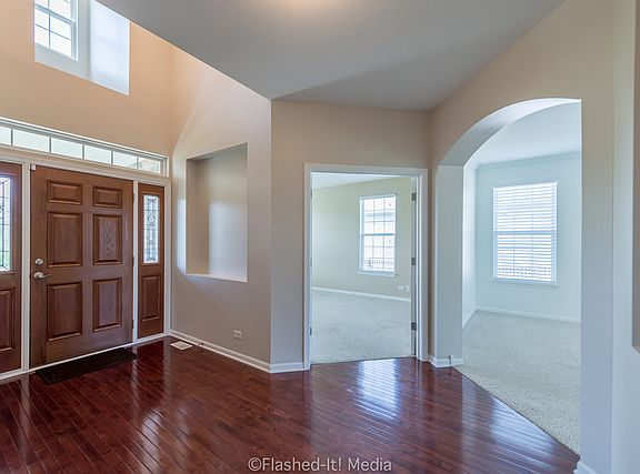 5th image of 2688 Moutray Ln