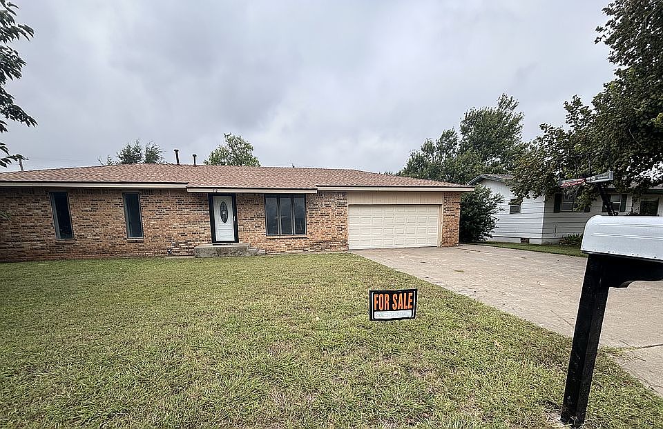 1st image of 712 Wilbanks Dr