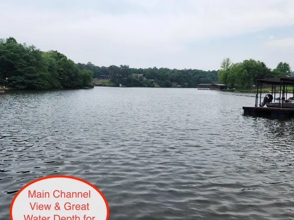 417 Kirschwood Dr, Hot Springs National Park, AR 71913