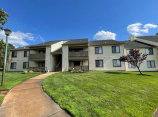 1112 The Woods, Cherry Hill, NJ 08003